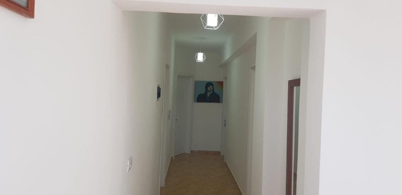 Apartments Villa Dovinefa Ksamil Esterno foto